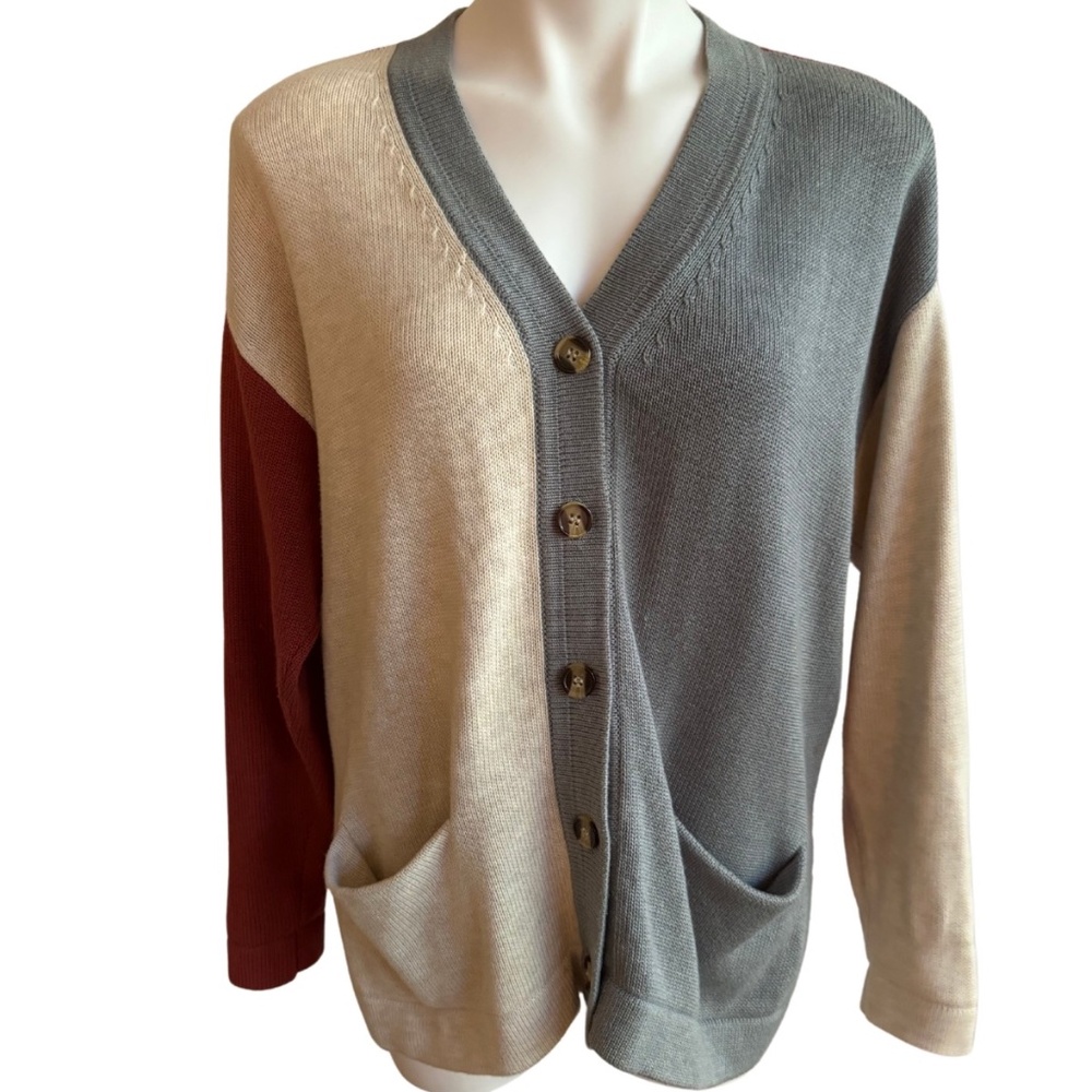 Knot Sisters color block oversizesd cardigan - size XS